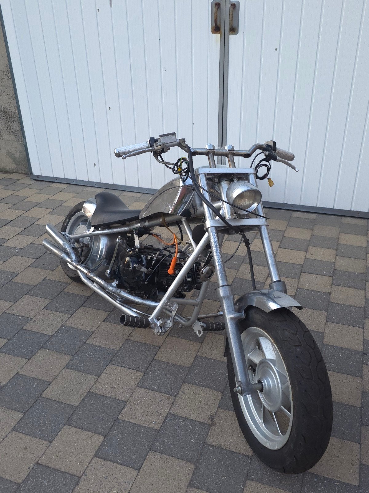 Project brommer, Ophalen