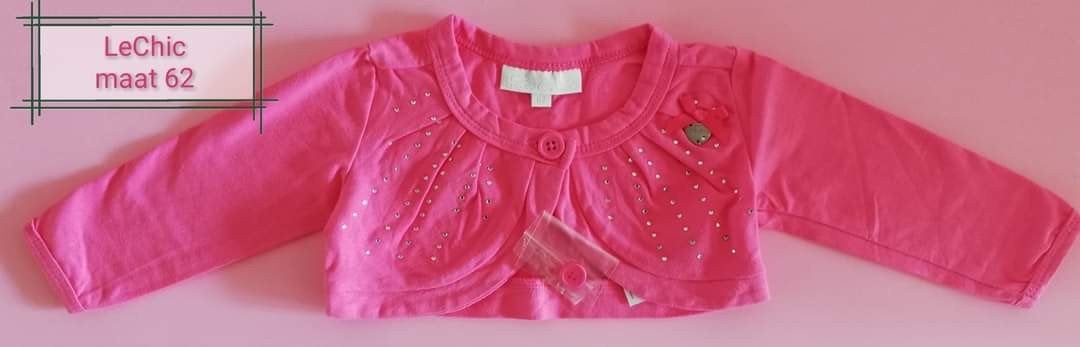 Roze bolero Le Chic maat 62, Enlèvement ou Envoi, Comme neuf, Fille, Pull ou Veste