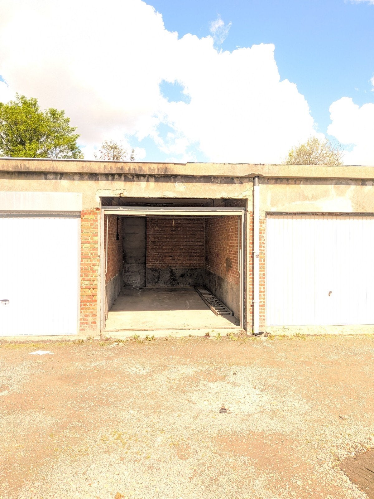 Garage te koop, Immo