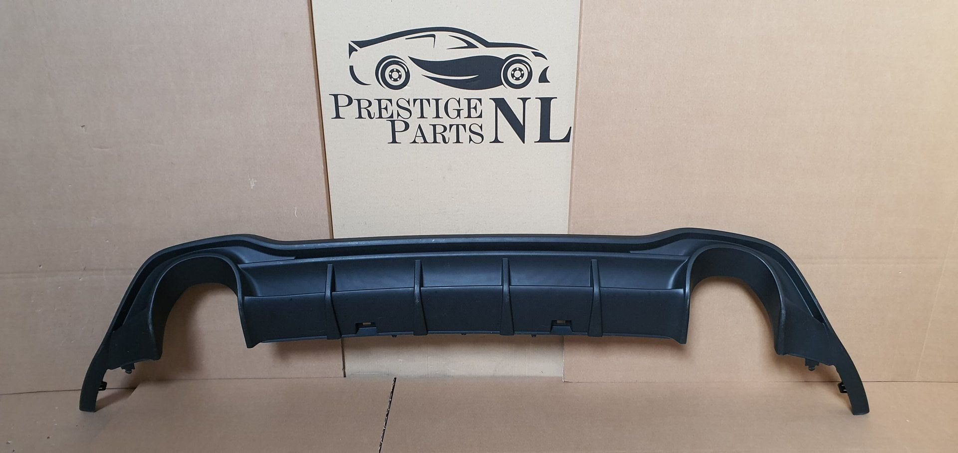 Diffuser VW Golf 8 VIII GTI CLUBSPORT ORIGINEEL 5H6807568G, Arrière, -, Origine de la pièce connue, Utilisé