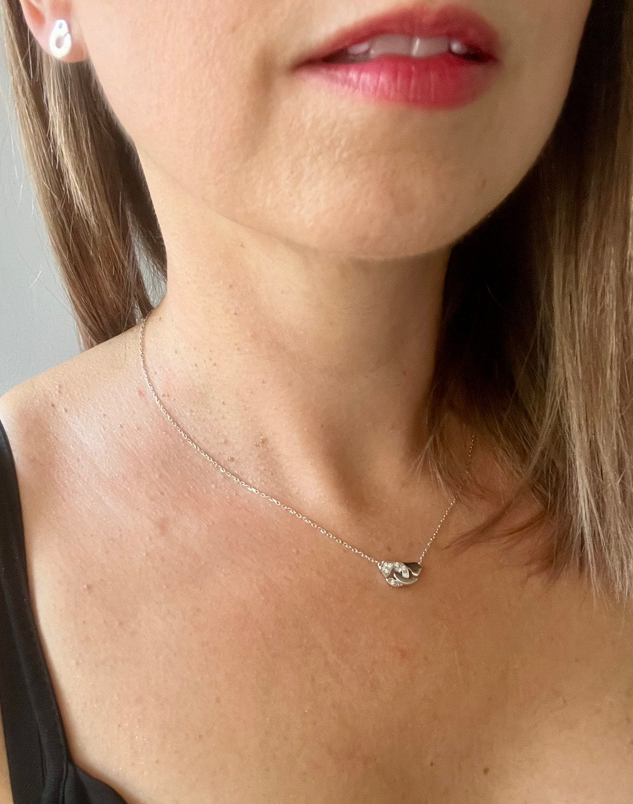 Parures Dinh Van Menottes en or blanc, Bijoux, Sacs & Beauté, Colliers, Enlèvement ou Envoi, Comme neuf, Or, Avec pierre précieuse