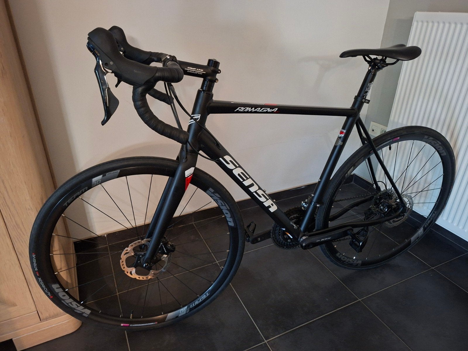 Sensa Romagna - Full 105 - Hydrolic Discs - Top Bike !!!, Fietsen en Brommers, Fietsen | Racefietsen, Ophalen