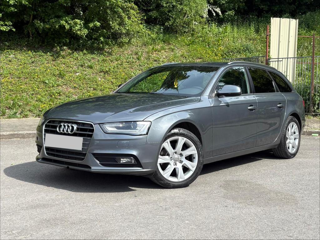 A vendre Audi A4 2.0tdi, Autos, Euro 5, Achat, Boîte manuelle, A4