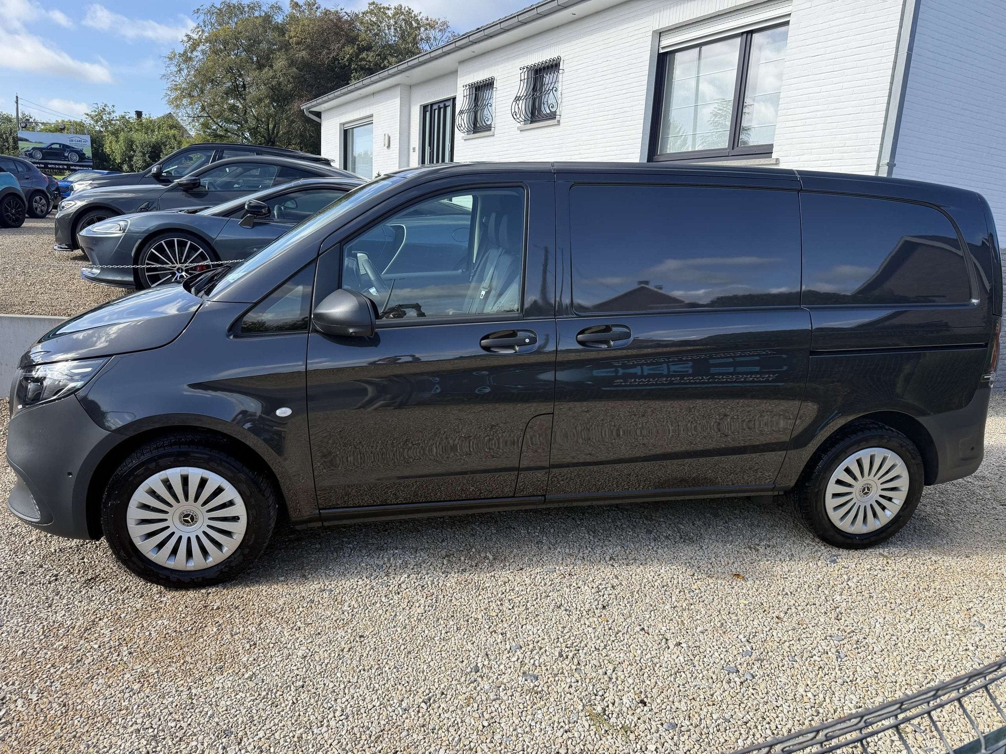 Mercedes-Benz Vito VEEL OPTIES OVERNAME MOGELIJK (bj 2026), Auto's, Gebruikt, Zwart, Bedrijf, Diesel