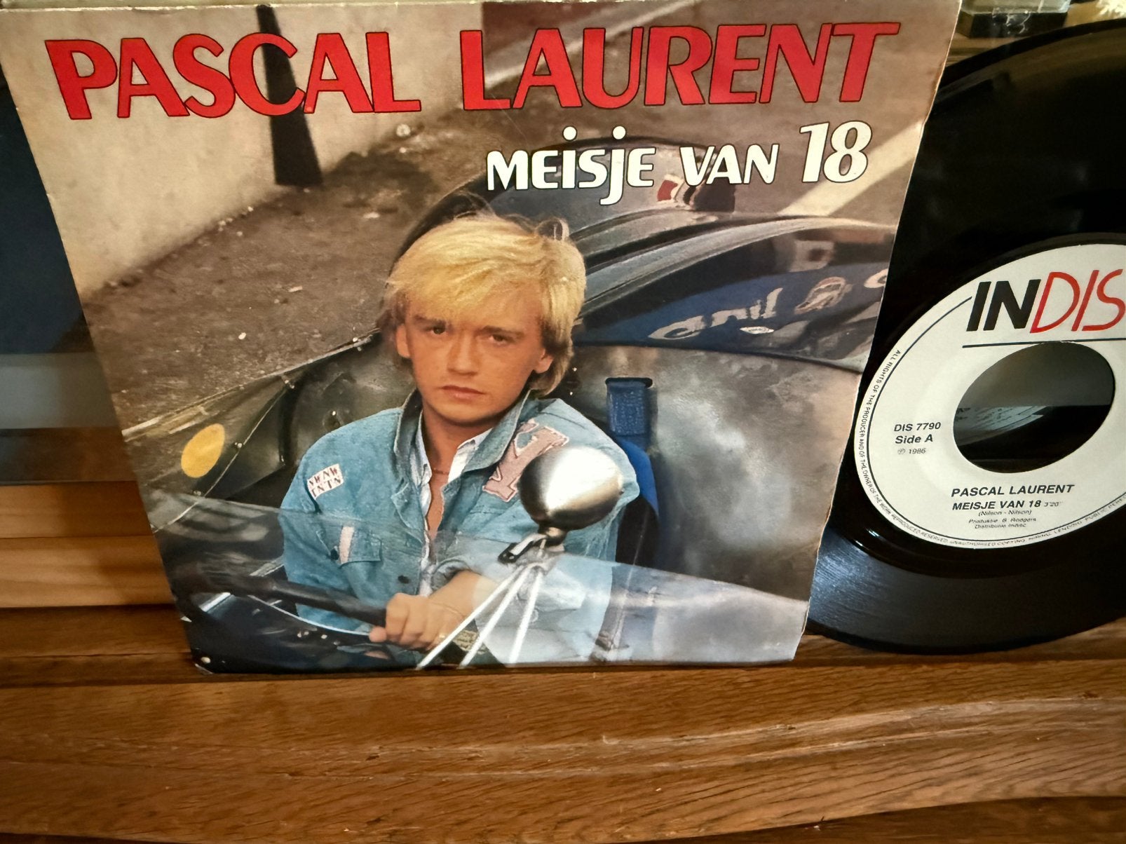 Jeune fille de 18 ans, Pressage original, En néerlandais, Enlèvement ou Envoi, 7 inch
