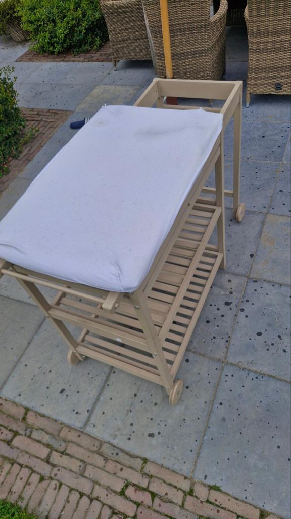 verzorgingstafel baby (luiertafel), Kinderen en Baby's, Ophalen