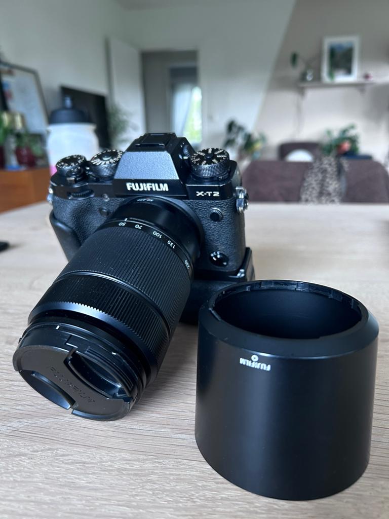 Fujifilm xt2 met 50-230 zoomlens en battery pack, Audio, Tv en Foto, Ophalen, Gebruikt, Compact, 26 Megapixel