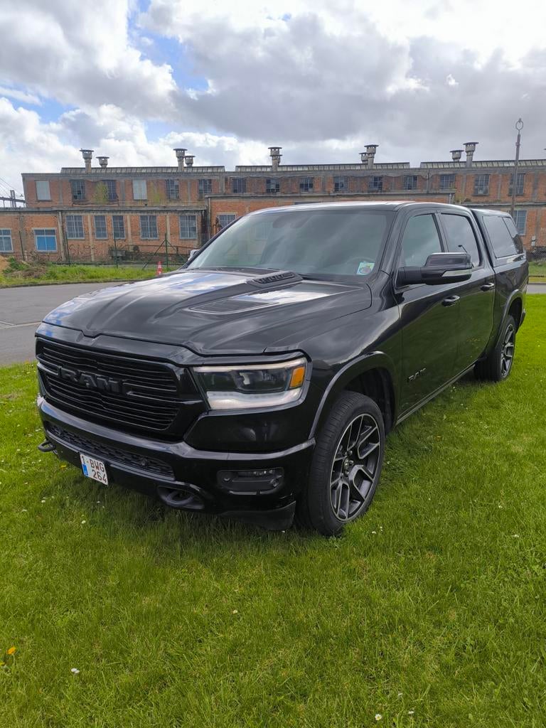 Dodge RAM 1500  5,7 hemi Laramie, Cuir et Alcantara, Achat, Noir, 5 portes