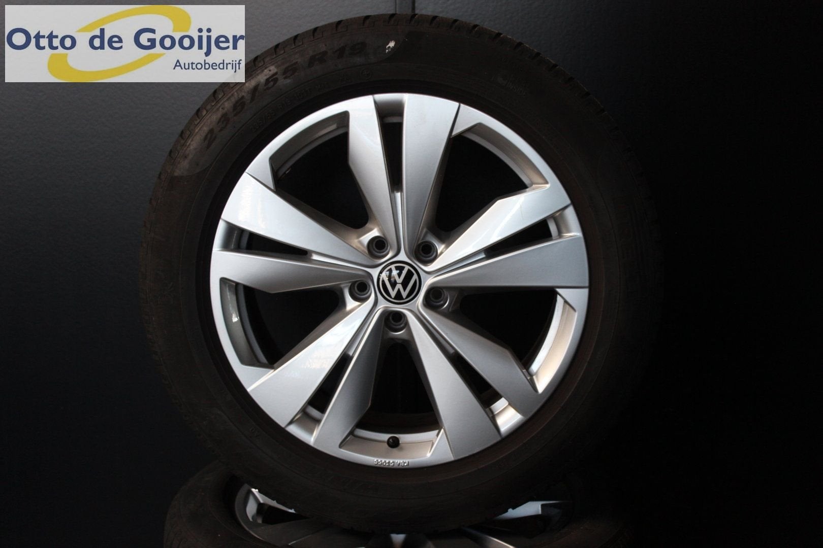 Originele Volkswagen ID4 Velgen 19 Inch Winterbanden Breedse, Gebruikt, -, -, Banden en Velgen
