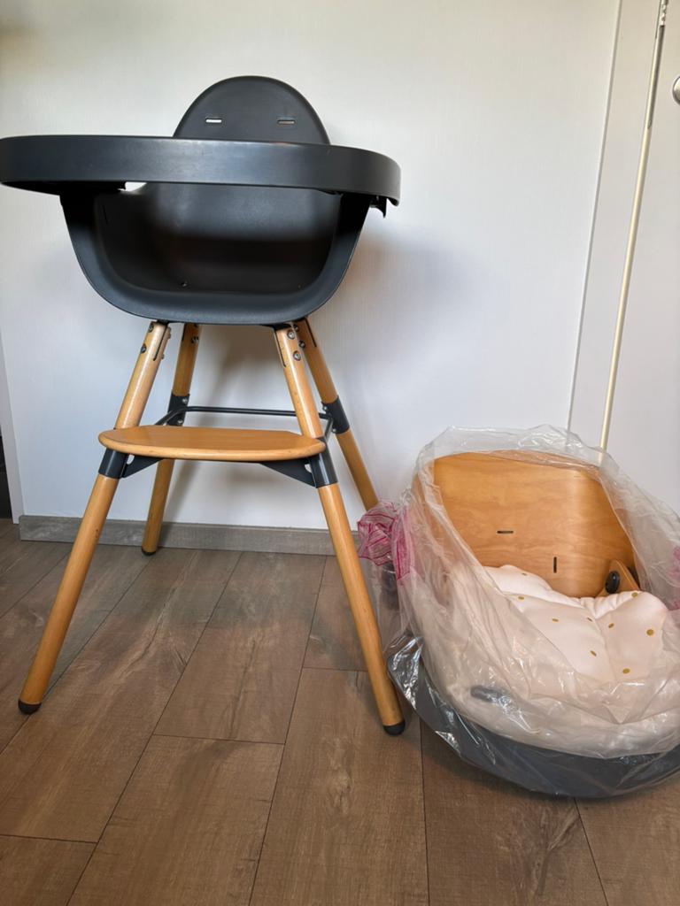 Eetstoel childwood + Newborn, Kinderen en Baby's, Kinderstoelen, Ophalen, Zo goed als nieuw