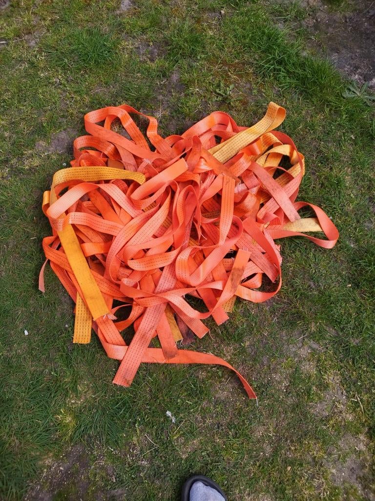 gratis stukken spanbanden smal en breed, Ophalen