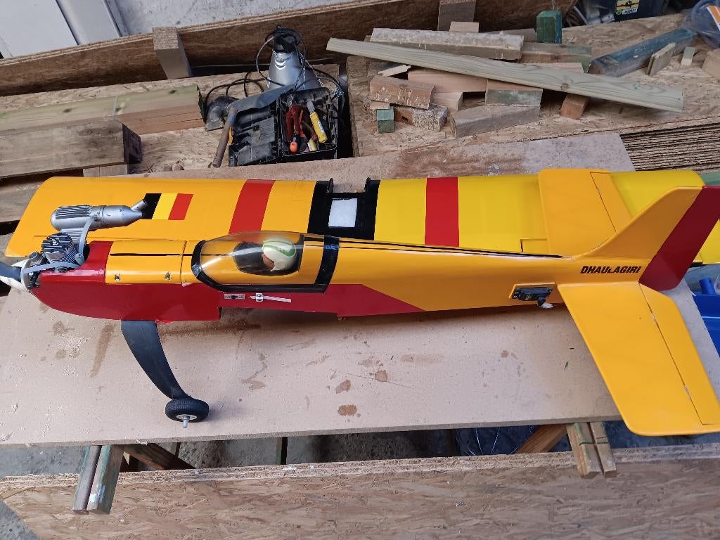 Rc laagdekker, Hobby en Vrije tijd, Modelbouw | Radiografisch | Vliegtuigen, Gebruikt, Ophalen