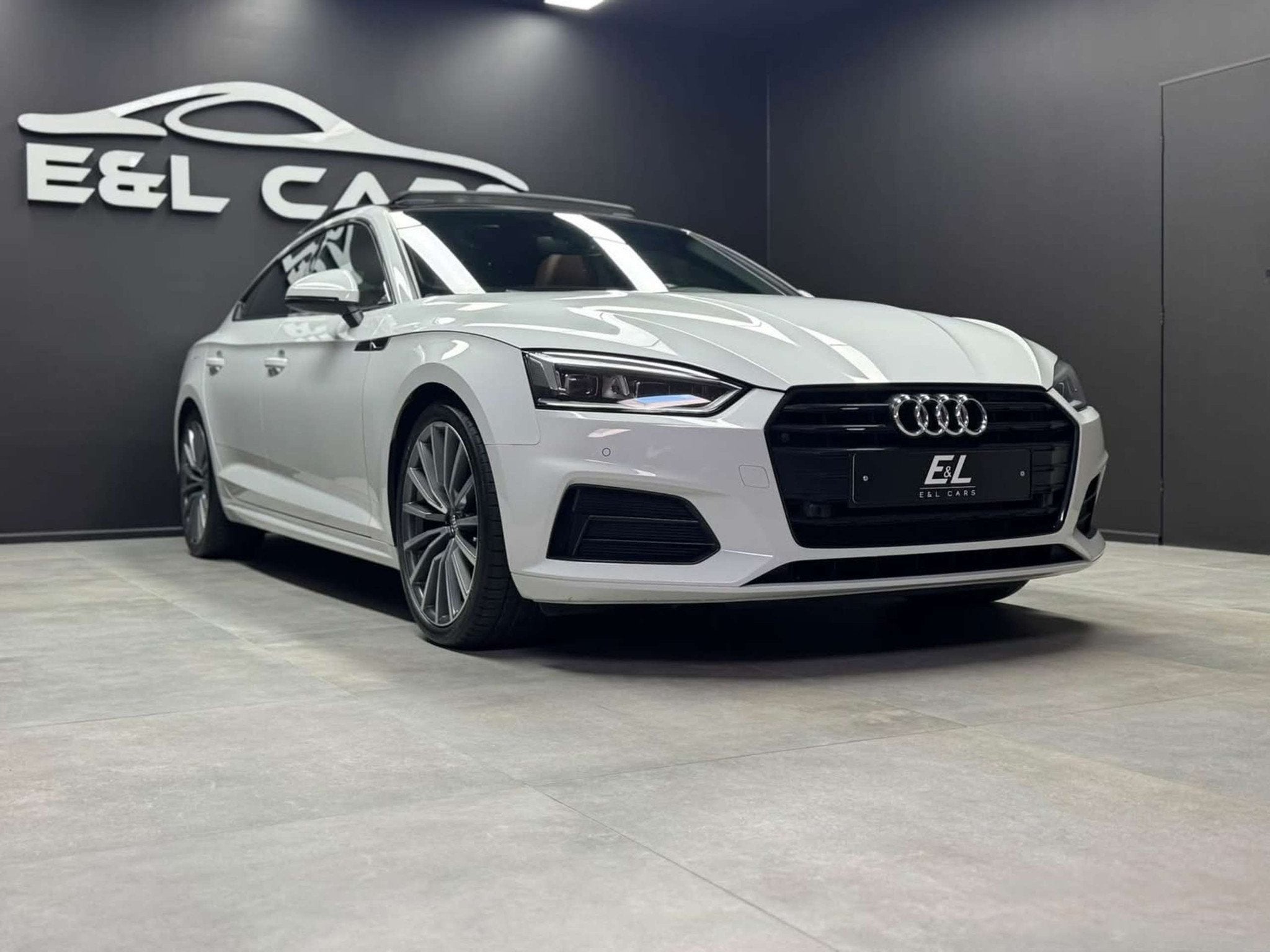 Audi A5 A5 Sportback 2.0 TDi S tronic *12 mois de garantie*, Auto's, Automaat, 4 zetels, Gebruikt, 4 cilinders