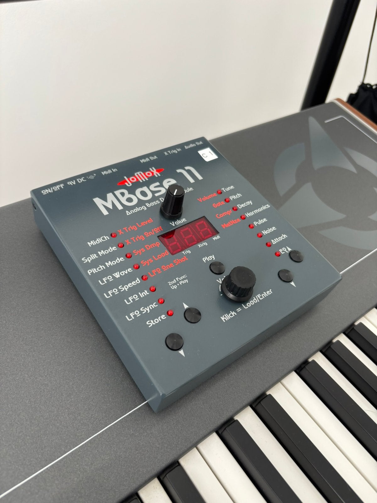 JoMoX Mbase 11 bass drum module, Muziek en Instrumenten, Ophalen of Verzenden, Gebruikt