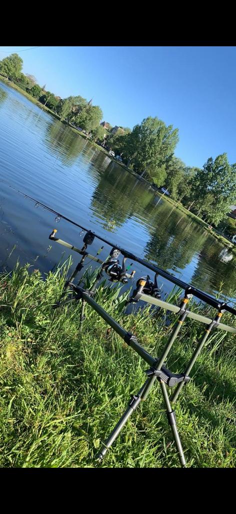 Rod pod kaki, Watersport en Boten, Hengelsport | Karpervissen, Ophalen, Zo goed als nieuw