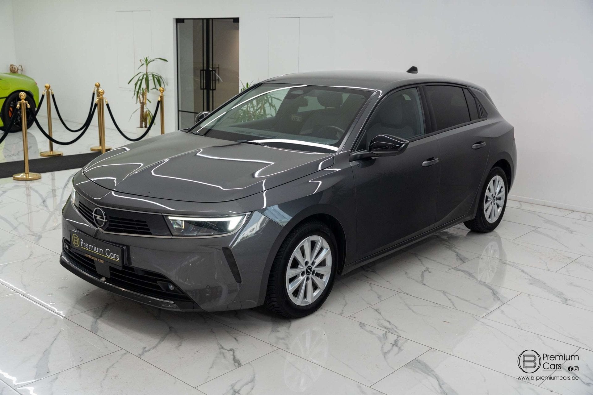 Opel Astra 1.2 Benzine Automaat! Cruise! Camera! Garantie!, Auto's, Automaat, Dealer onderhouden, Gebruikt, 1199 cc