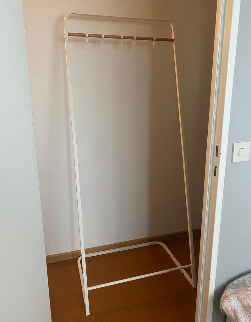 Portant à vetements blanc - très bon etat, Enlèvement, Comme neuf