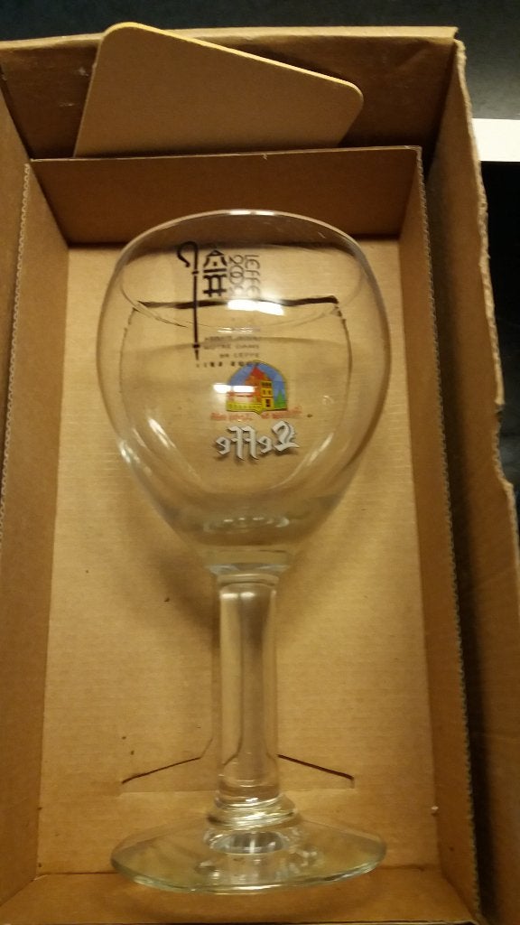 leffe collector item in originele verpakking, Verzamelen, Ophalen, Bierglas