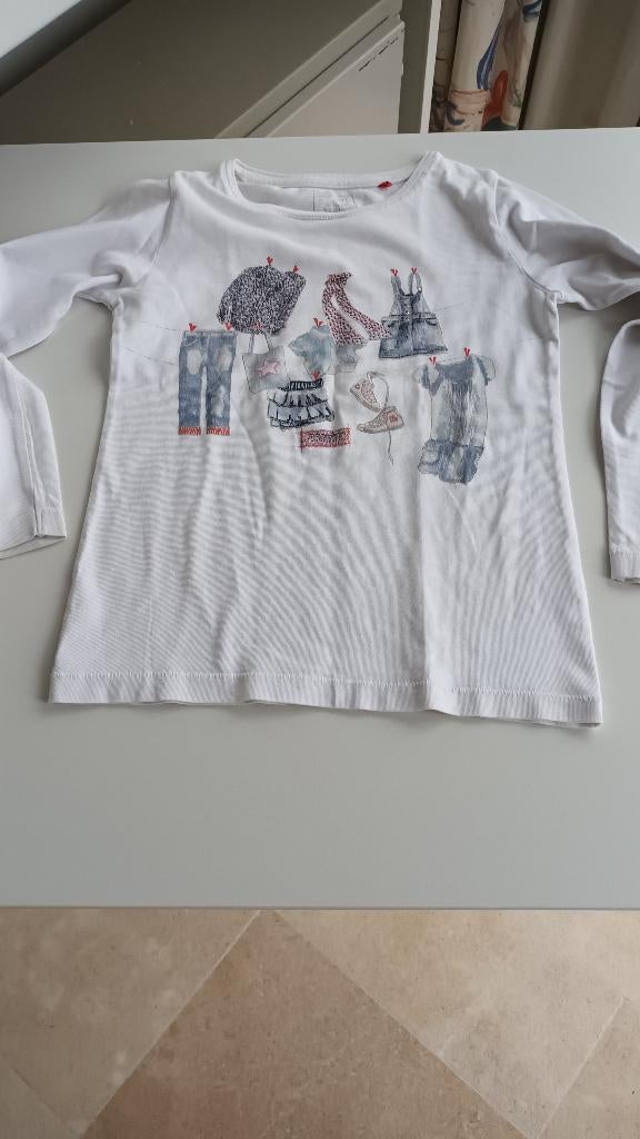 T-shirt - Maat 122, Kinderen en Baby's, Gebruikt, Meisje, Ophalen of Verzenden, Esprit