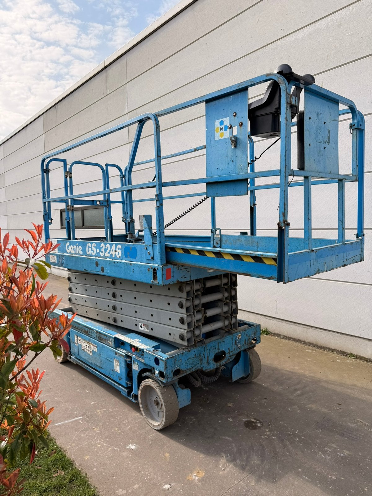 Nacelle à ciseaux Genie GS3246 avec 898 heures en bon état, Enlèvement ou Envoi