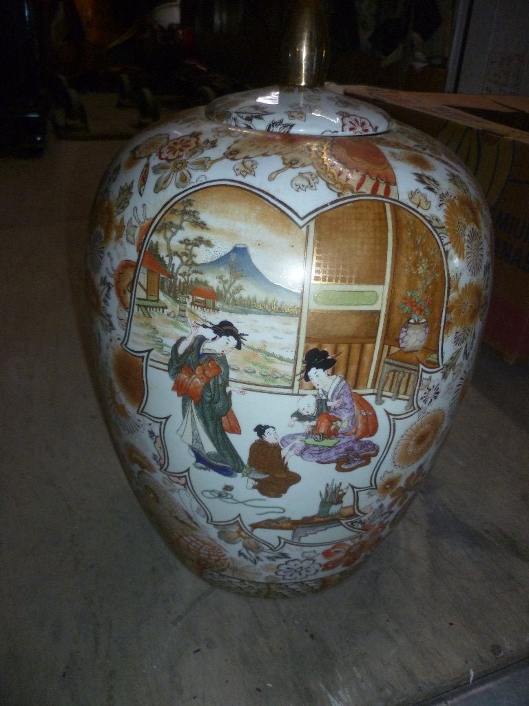 OUDE CHINEESE DEKSELVAAS, Antiek en Kunst, Ophalen