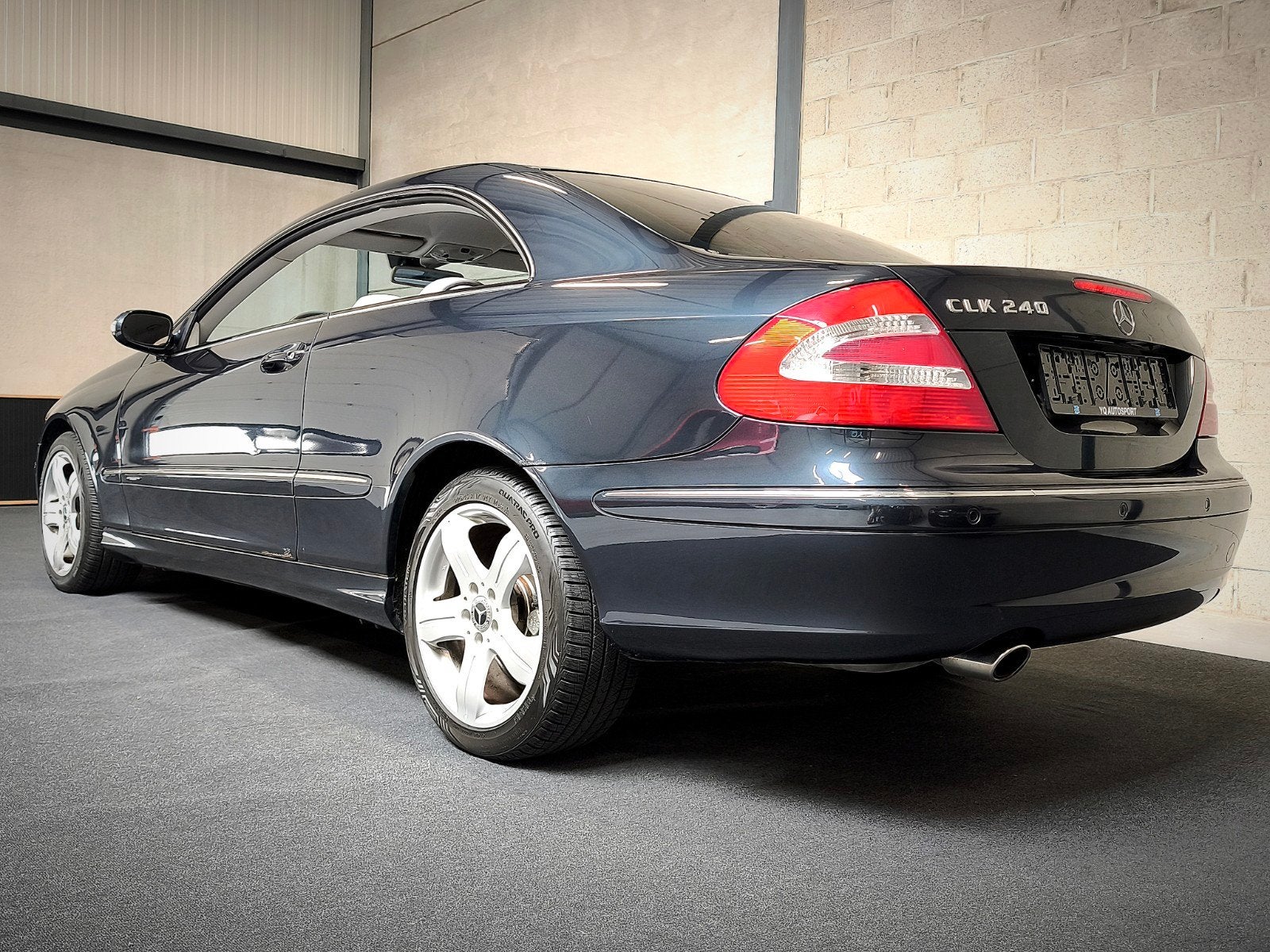 mercedes-benz clk240i avantgarde, Auto's, Mercedes-Benz, Automaat, Multifunctioneel stuurwiel, Bedrijf, 6 cilinders