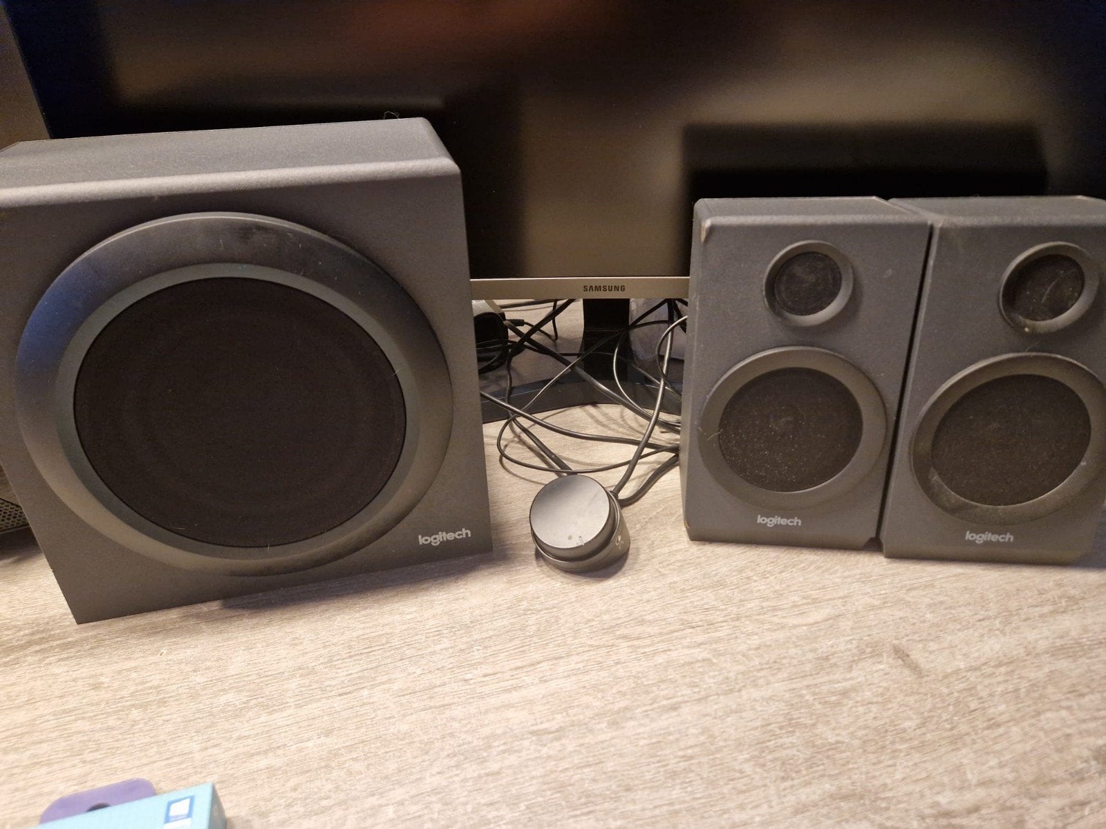 Gaming setup met toebehoren, Enlèvement