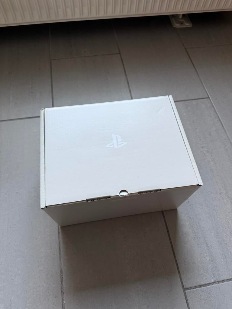 PlayStation 4 VR met controllers, Ophalen of Verzenden, Refurbished, VR-bril, Sony PlayStation