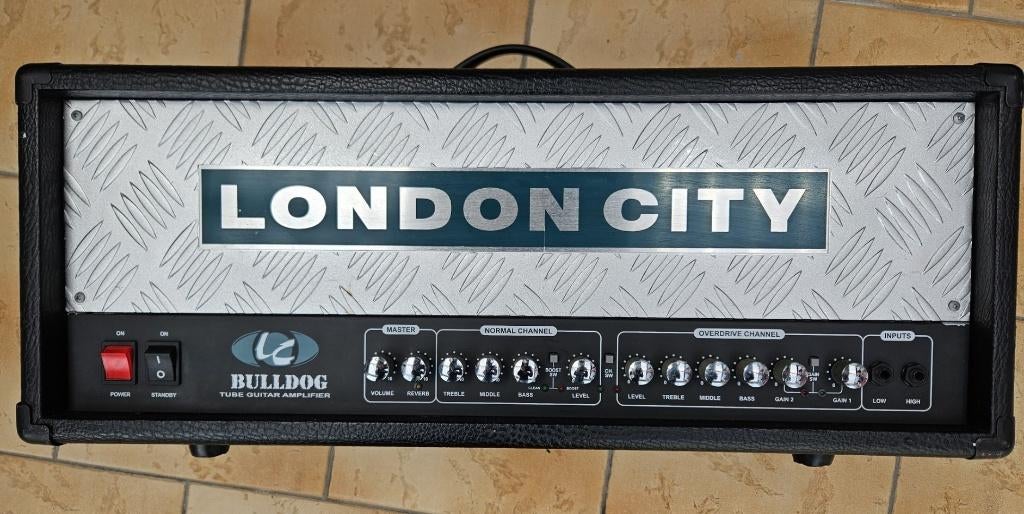 Ampli Guitare London city bulldog, Muziek en Instrumenten, Ophalen, Gebruikt, Gitaar, 100 watt of meer