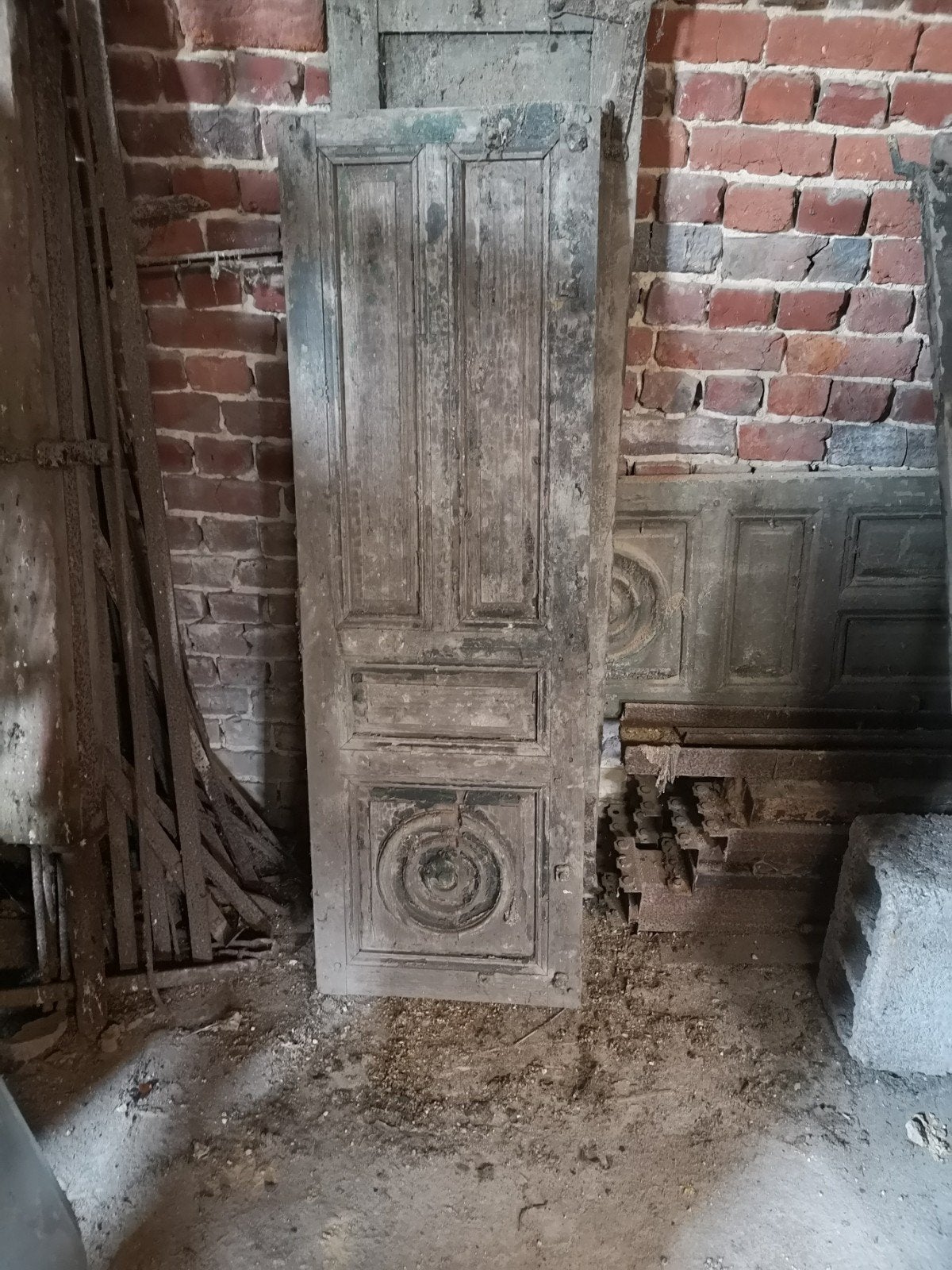oude vintage raamluiken 8 stuks gratis, Ophalen