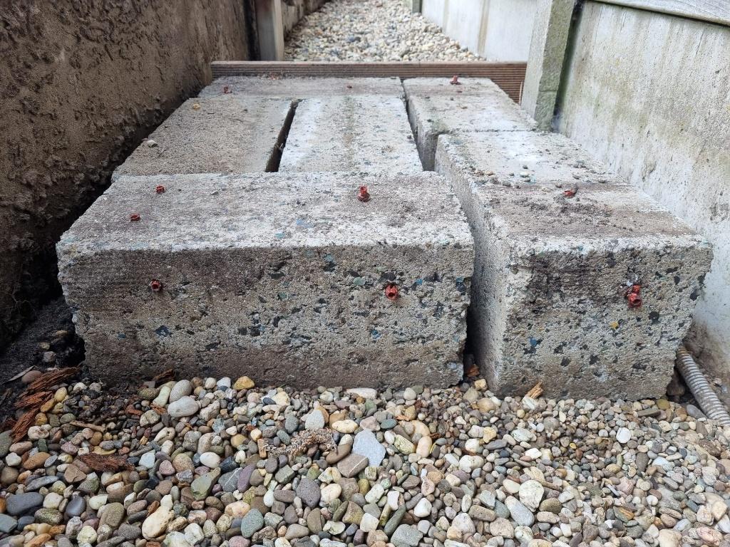 6 Massief grijze betonnen stapelblokken, Ophalen, Gebruikt
