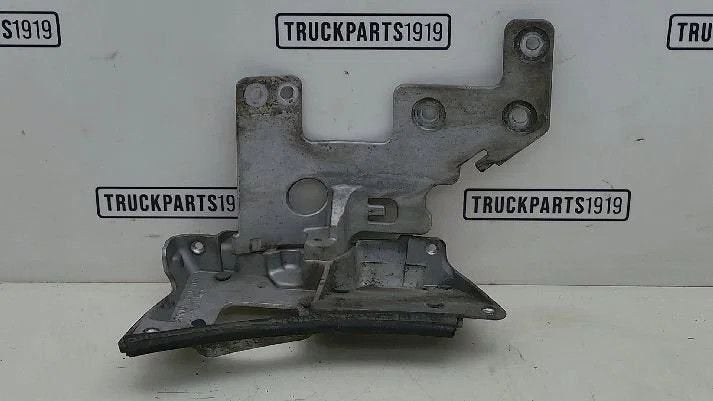 Scania Body & Chassis Parts Steun Re. Scania, Ophalen, Gebruikt