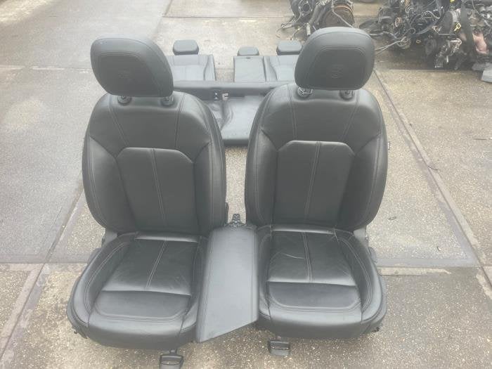 Kit revêtement (complet) d'un Alfa Romeo Giulia, -, 3 mois de garantie, Utilisé, Alfa Romeo