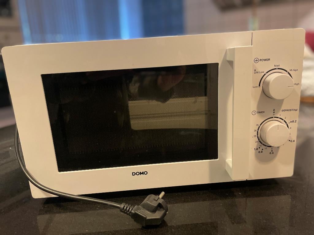 Microgolf Oven DOMO, klein formaat, zo goed als nieuw, Ophalen, Minder dan 45 cm, Zo goed als nieuw, Draaiplateau
