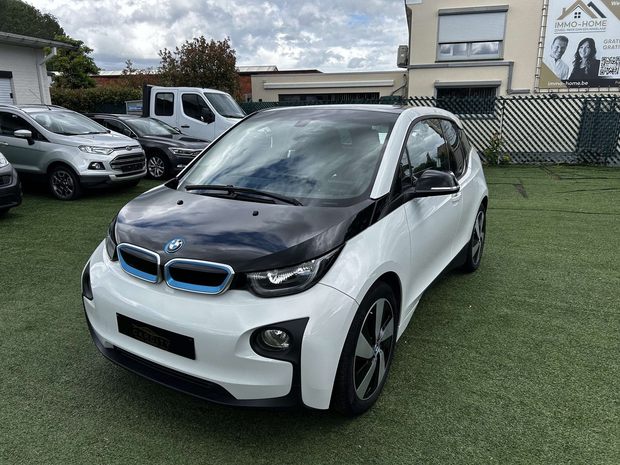 BMW i3 BENZINE+ELEKTRISCHAUTOMAATGPSBLEUTOOTH, Auto's, Automaat, Wit, Berline, 5 deurs