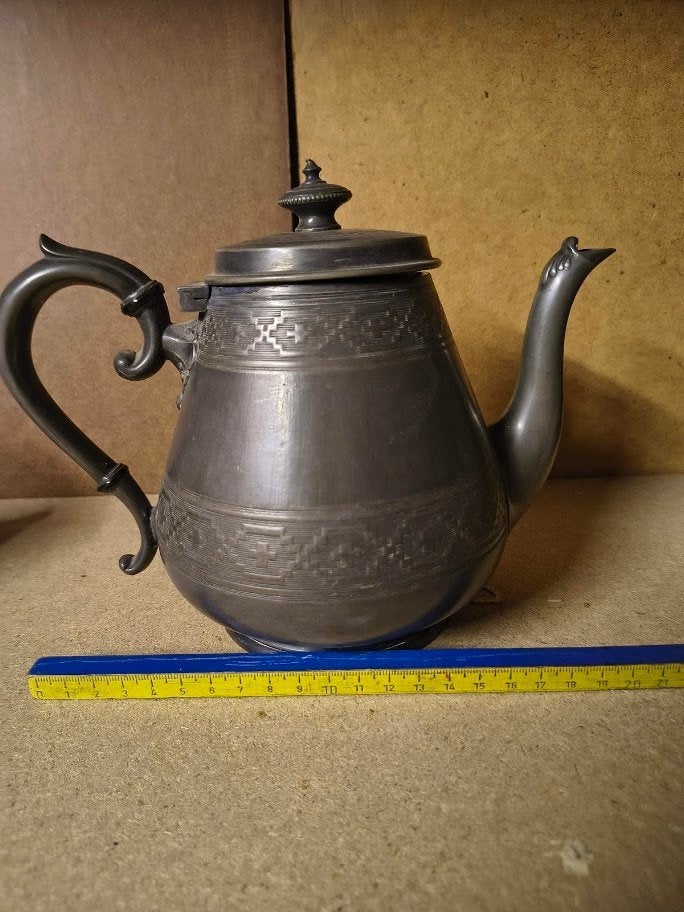 Antieke metalen theepot – decoratief en uniek, Ophalen of Verzenden