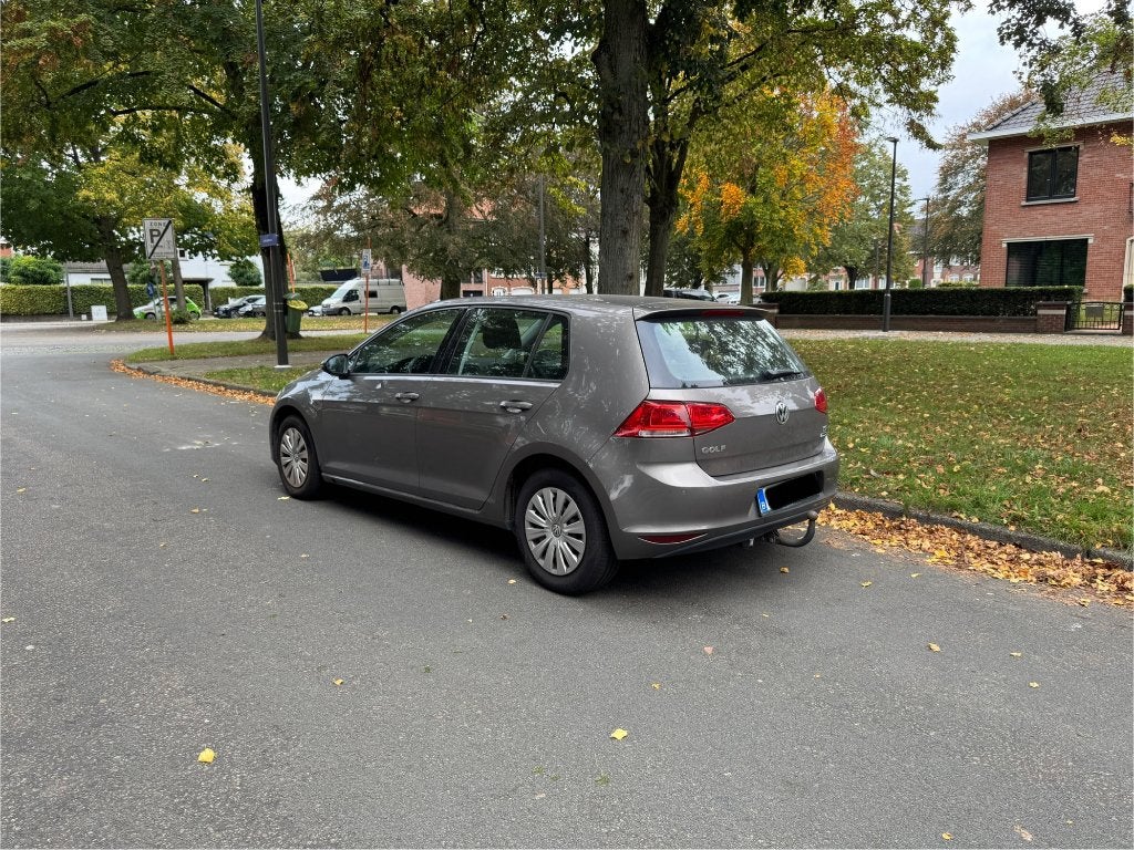 Volkswagen Golf 7 - État de propreté - Essence - EURO 6, Argent ou Gris, Achat, Euro 6, Boîte manuelle