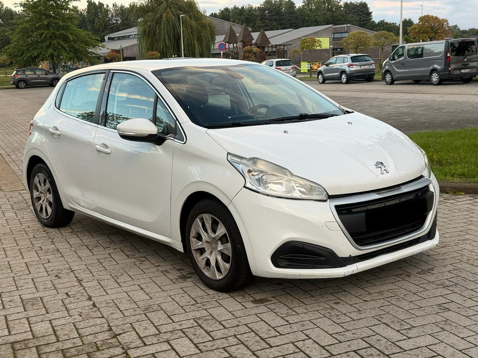 PEUGEIT 208 1.6BENZINE ZOMENEMEN, Autos, Peugeot, Achat, Particulier, Essence