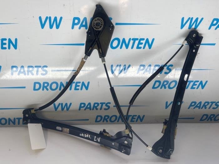 Mécanique vitre 4portes avant gauche d'un Volkswagen Polo, Volkswagen, -, 3 mois de garantie, Utilisé