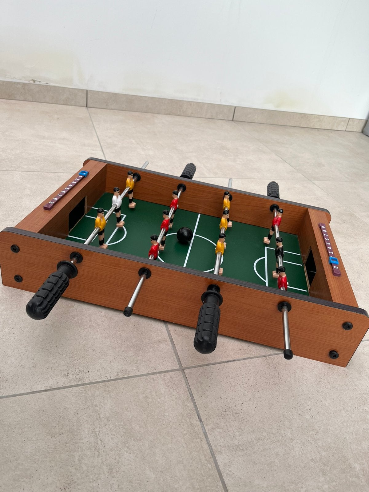 Tafelvoetbaltafel, Ophalen, Zo goed als nieuw