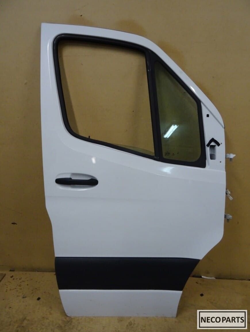MERCEDES SPRINTER 910 907 DEUR POTİER DEUREN PORTIEREN 2021, Autos : Pièces & Accessoires, Carrosserie & Tôlerie, Haillon arrière