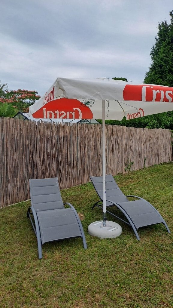 3 stuks CRISTAL Horeca Parasols (NIEUWE exemplaren), Verzamelen, Ophalen