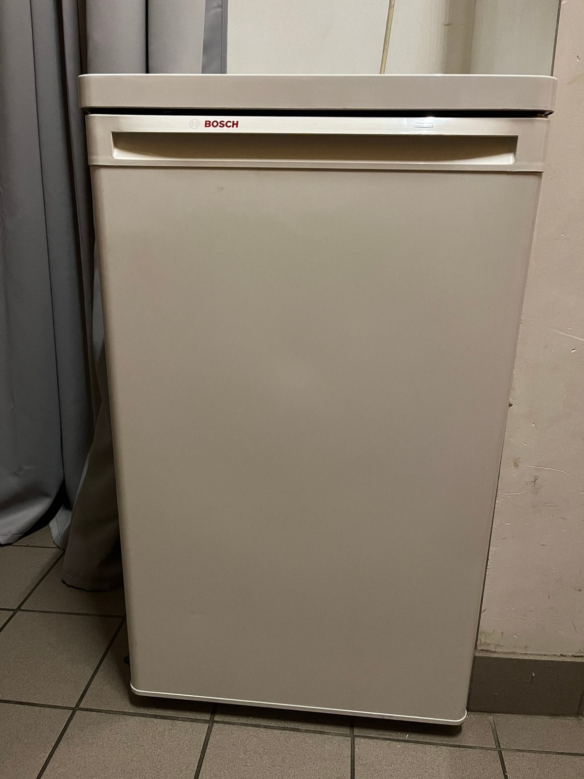 Modèle de table de congélation BOSCH, Electroménager, Congélateurs, Comme neuf, Autoportant, Congélateur, Congélateur, Moins de 85 cm