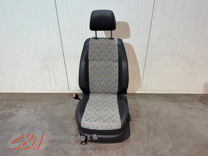Siège gauche d'un Volkswagen Caddy, Volkswagen, -, 3 mois de garantie, Utilisé