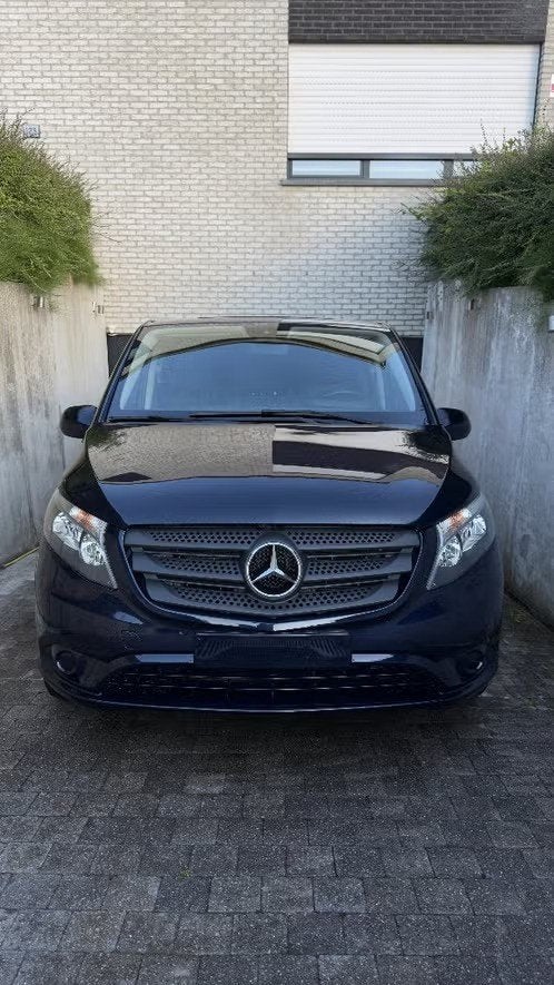 Mercedes-Benz Vito Tourer 116 CDI, Automaat, 4 deurs, 4 cilinders, Blauw