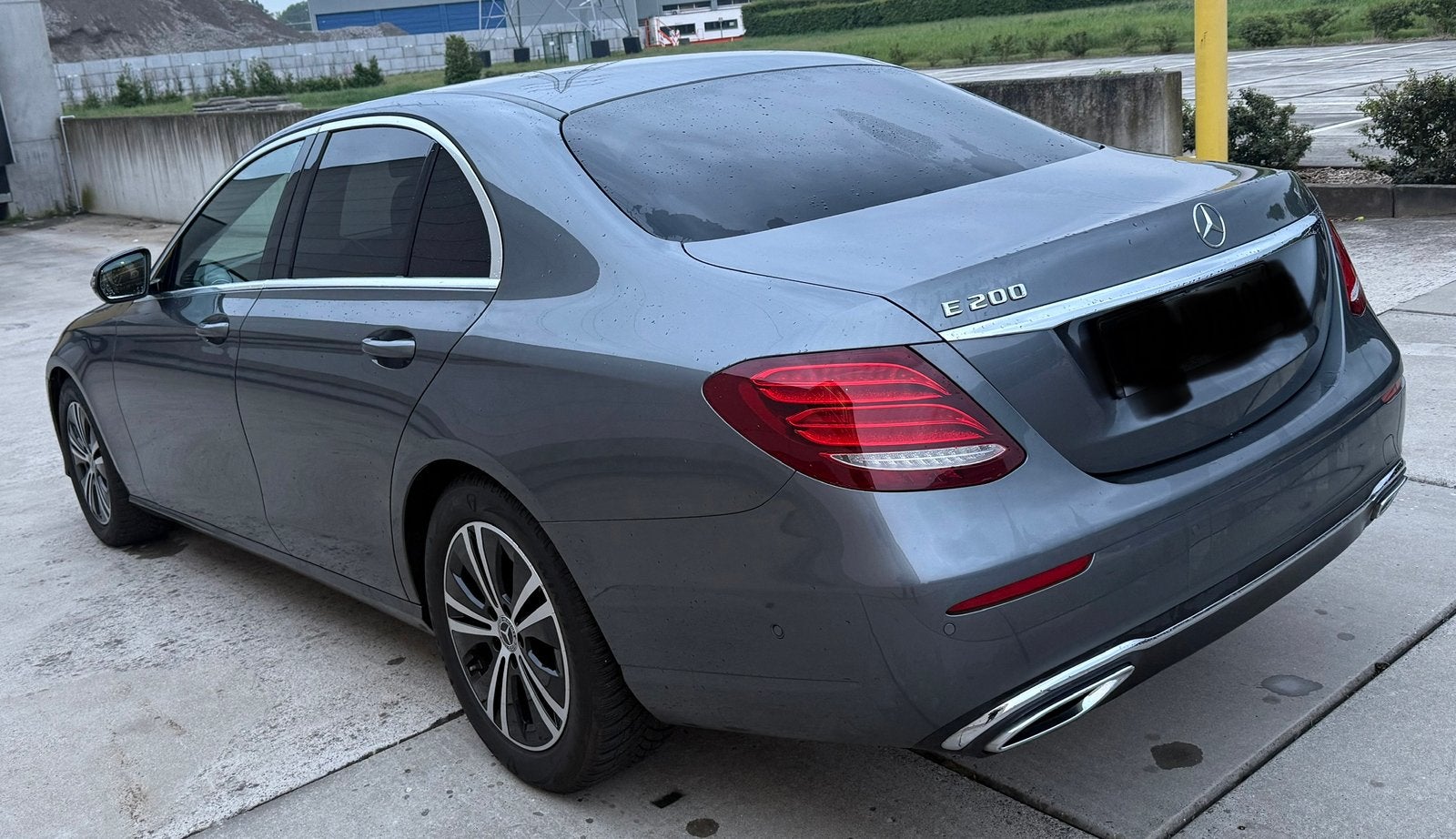 Mercedes E200 Euro 6b Essence hybride légère, Euro 6, Capteur de lumière, Noir, 5 portes