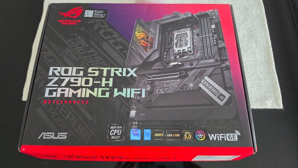 ASUS ROG STRIX Z790-H GAMING WIFI-moederbord, Computers en Software, Moederborden, Ophalen, Nieuw
