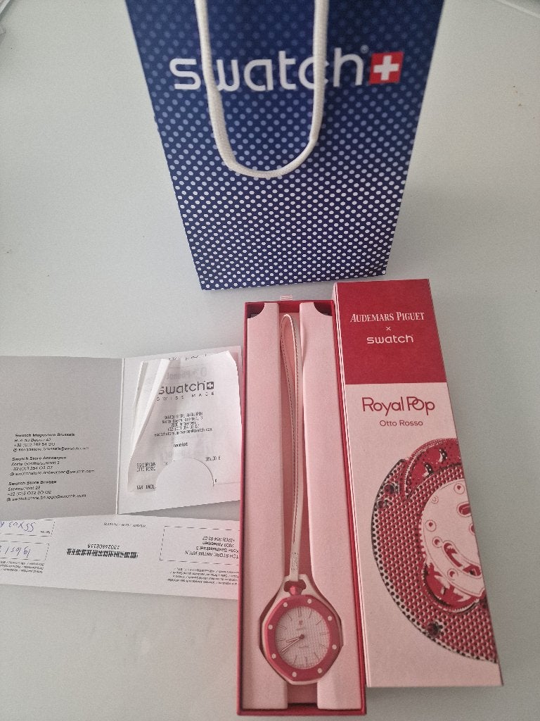 Swatch audemars piguet otto Rosso, Bijoux, Sacs & Beauté, Montres | Hommes, Enlèvement ou Envoi, Swatch