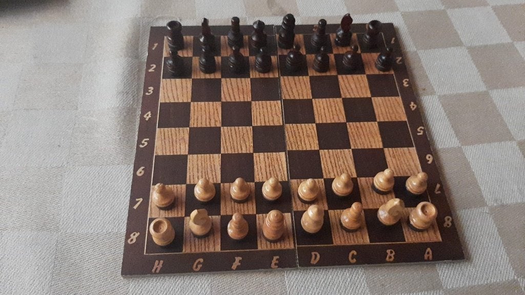 jeu de société, échiquier, pièces magnétiques  pochette cuir, 1 ou 2 joueurs, Enlèvement ou Envoi, Comme neuf