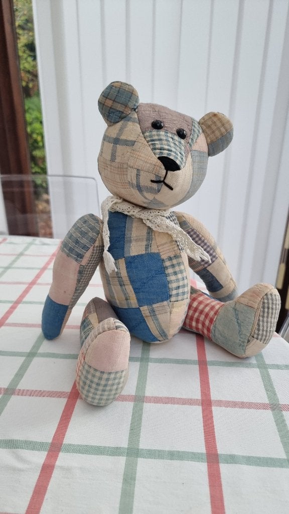 Beer in patchwork, Verzamelen, Ophalen, Nieuw